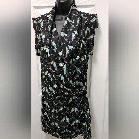 Ted Baker budgies wrap dress - Picture 12 of 12